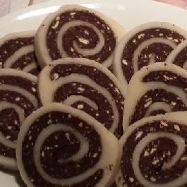 Marcipános kesztekercs