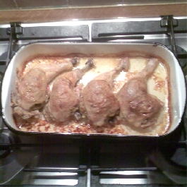 Zöldséggel töltött csirkecombok 