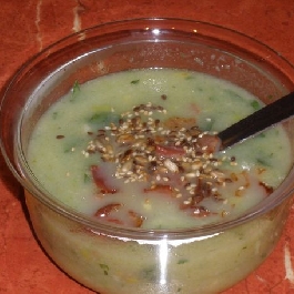 Zellerkrémleves magokkal