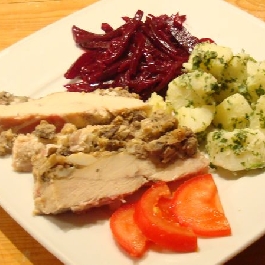 Gombástojással borított csirkemell